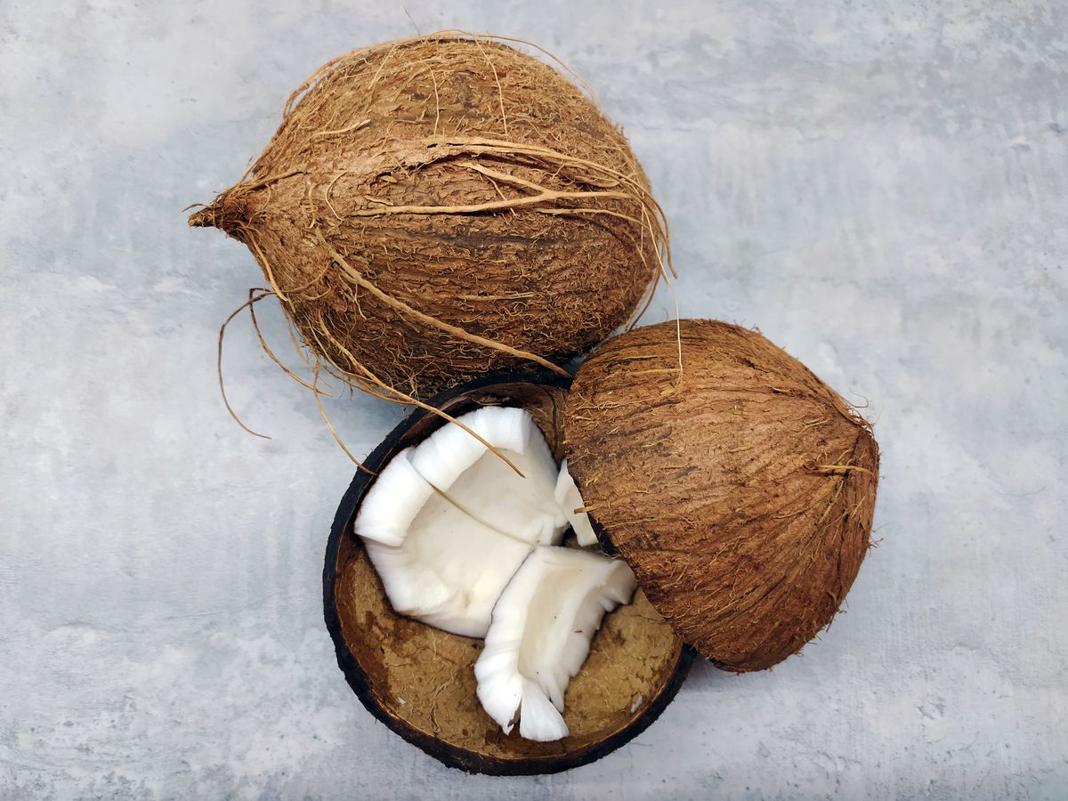 Noix de coco fraîche coupée