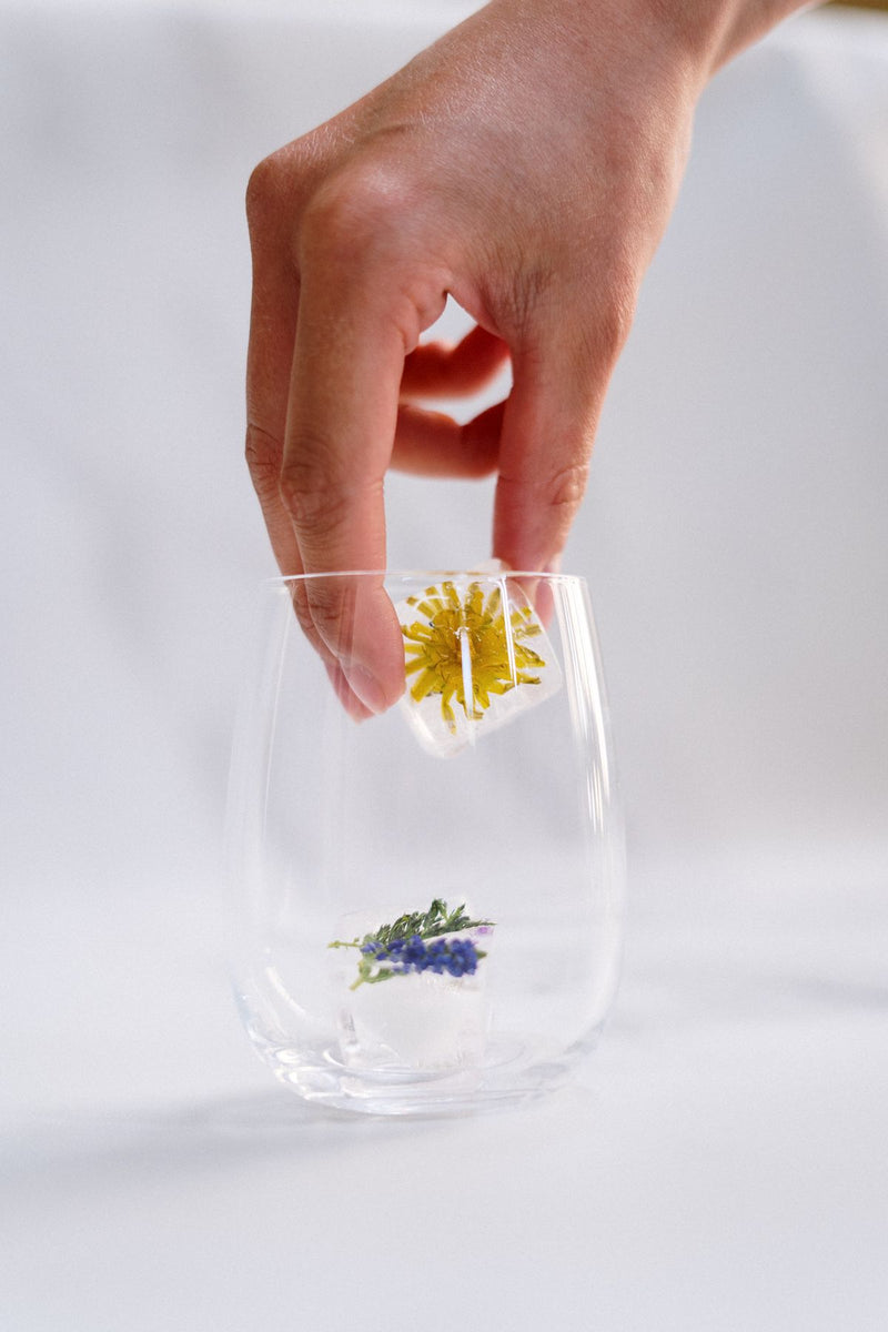Cubes de glace et dents sensibles