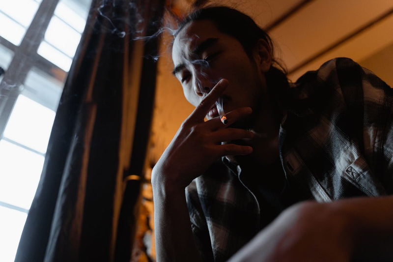 Tabac et aliments qui tachent les dents