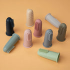 Brosses à dents de doigt en silicone de huit couleurs douces, picots visibles