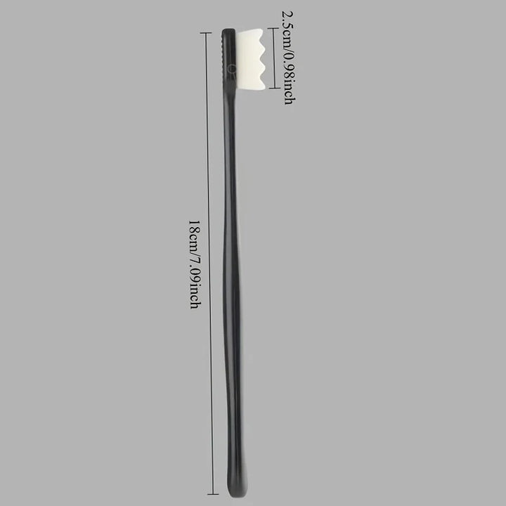 Schéma des cotes : brosse de 18 cm, zone de poils de 2,5 cm