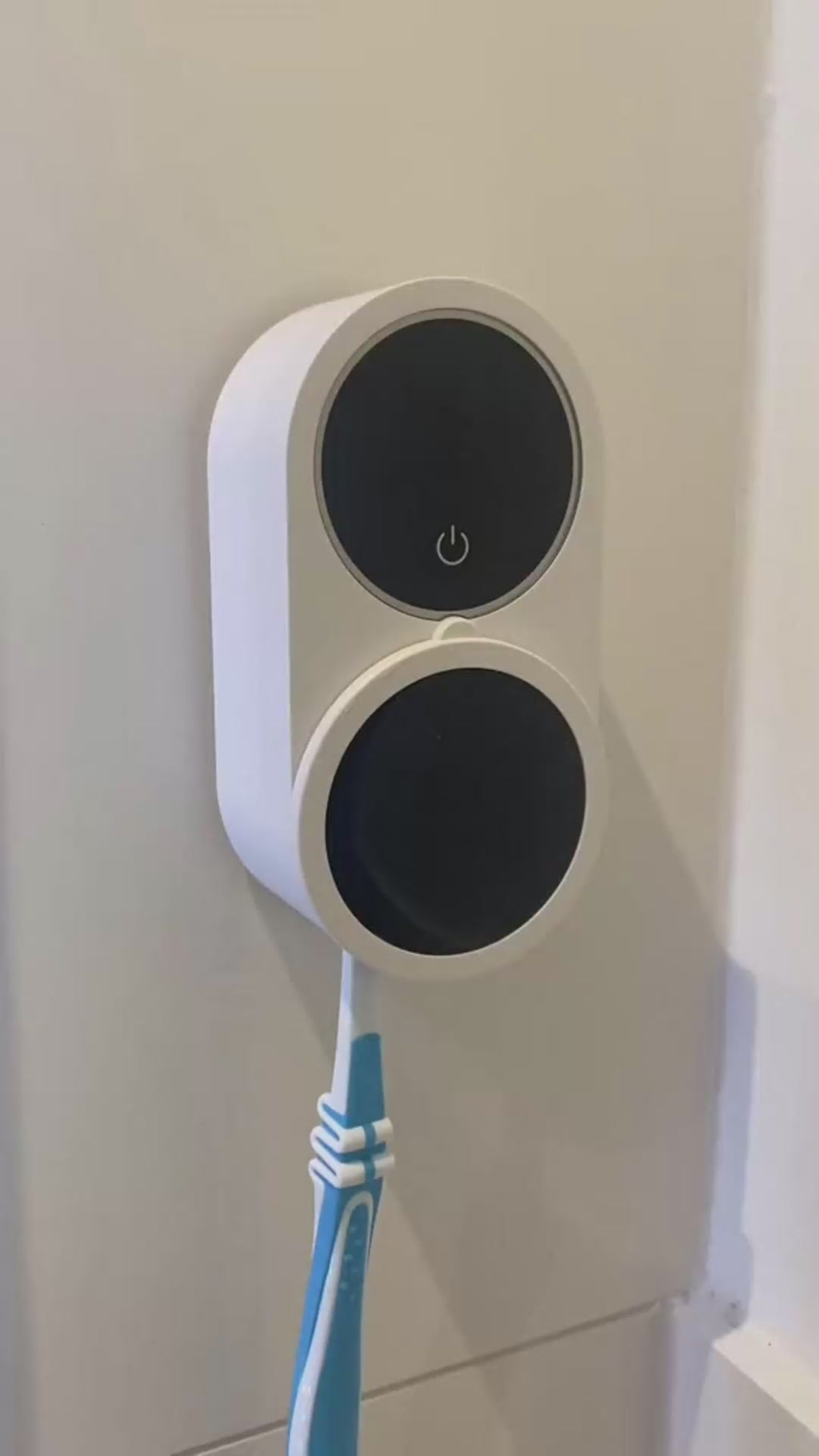 vidéo de présentation du porte brosse a dent a lumière UV